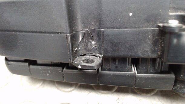 Foto: SCHALTEREINHEIT / WARNBLINKSCHALTER ( FÜR BASTLER ) eines Mercedes-Benz Vito 111 CDI Kompakt DPF