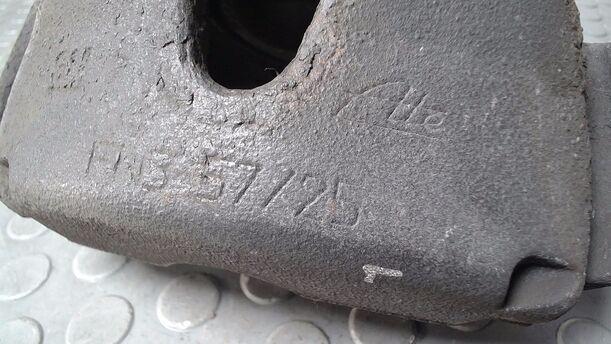 Foto: BREMSSATTEL VORN LINKS eines Opel Zafira 1.9 CDTI