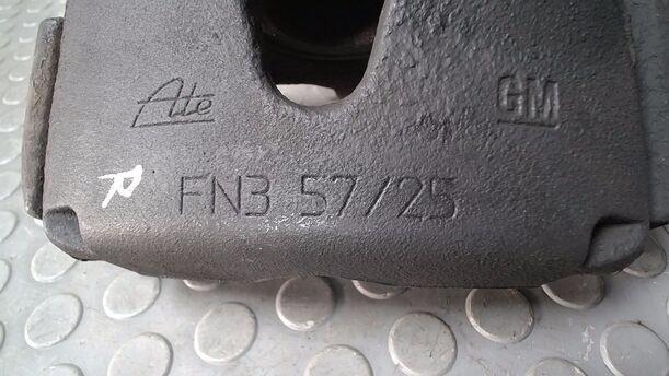 Foto: BREMSSATTEL VORN RECHTS eines Opel Zafira 1.9 CDTI