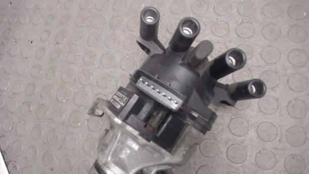 Foto: ZÜNDVERTEILER eines Mazda 323 P 1.4