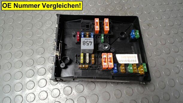Foto: SICHERUNGSKASTEN ZENTRALELEKTRIK eines VW Golf Plus 1.6 FSI