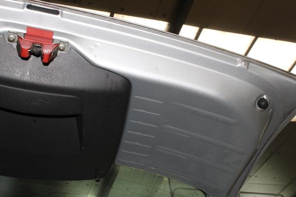 Foto: HECKKLAPPE / HECKDECKEL eines VW Fox 1.2 GLX