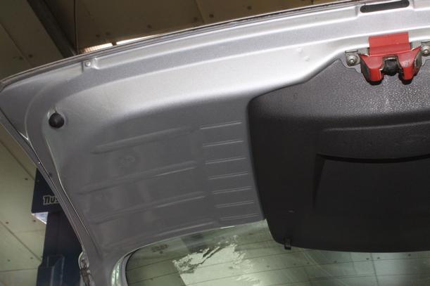 Foto: HECKKLAPPE / HECKDECKEL eines VW Fox 1.2 GLX