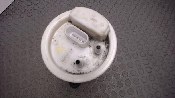 Foto: KRAFTSTOFFPUMPE eines Skoda Fabia 1.4 GLX