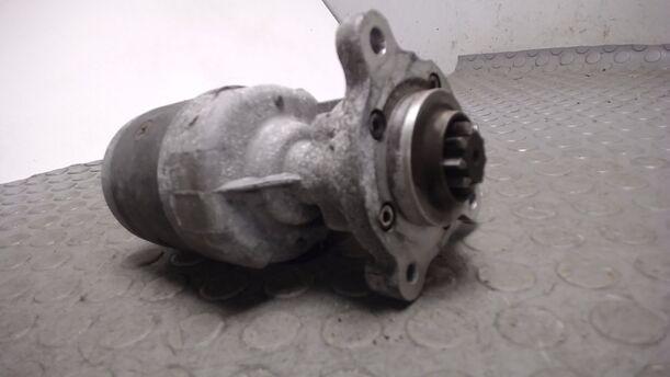 Foto: ANLASSER / STARTER eines Skoda Fabia 1.4 GLX