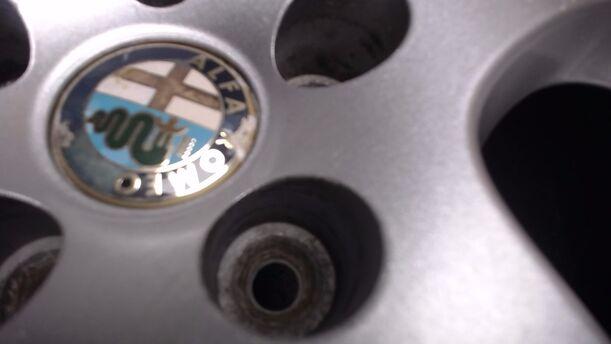 Foto: ALUFELGE 6,5X16 ET41,5 eines Alfa Romeo GT 1.9 JTD M-Jet