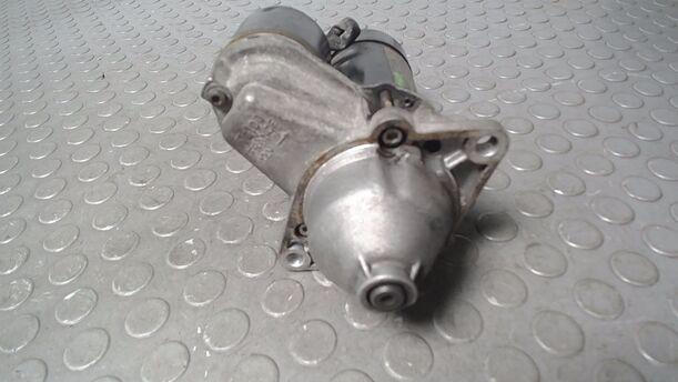 Foto: ANLASSER / STARTER VALEO eines Opel Meriva 1.6 16V