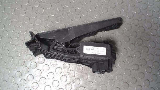 Foto: GASPEDAL eines VW Golf 1.9 TDI Xi