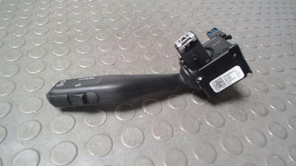 Foto: SCHEIBENWISCHERSCHALTER eines VW Golf 1.9 TDI Xi