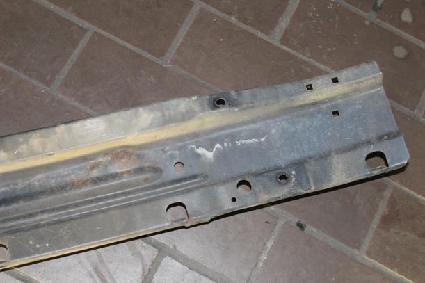 Foto: VERSTÄRKUNG VORN eines VW Polo S