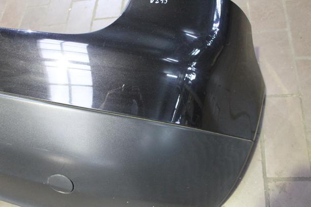 Foto: STOSSFÄNGER/ STOßSTANGE HINTEN ( LIMOUSINE ) eines VW Golf 1.6 Xi