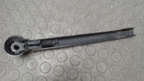 Foto: SCHEIBENWISCHERARM HINTEN eines VW Fox 1.2 Xi