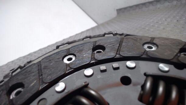 Foto: KUPPLUNG eines Ford Fiesta 1.3 GTI
