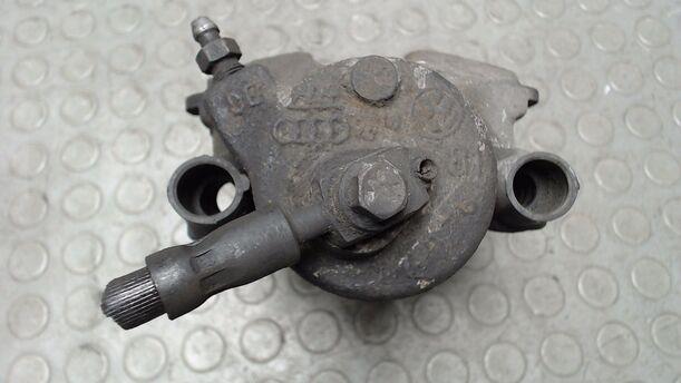 Foto: BREMSSATTEL VORN LINKS eines VW Fox 1.2 GTI