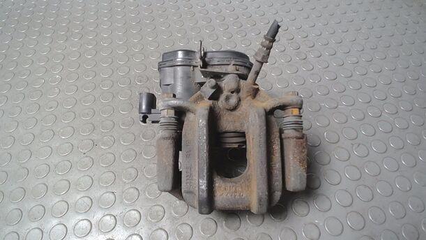 Foto: BREMSSATTEL HINTEN LINKS ( TOURING/ BELÜFTET ) eines BMW 525d Touring Aut. GTI