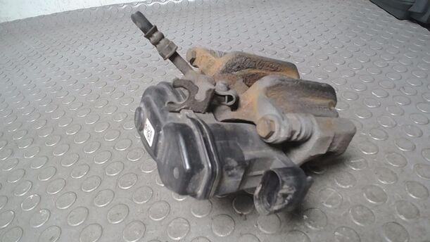 Foto: BREMSSATTEL HINTEN LINKS ( TOURING/ BELÜFTET ) eines BMW 525d Touring Aut. GTI