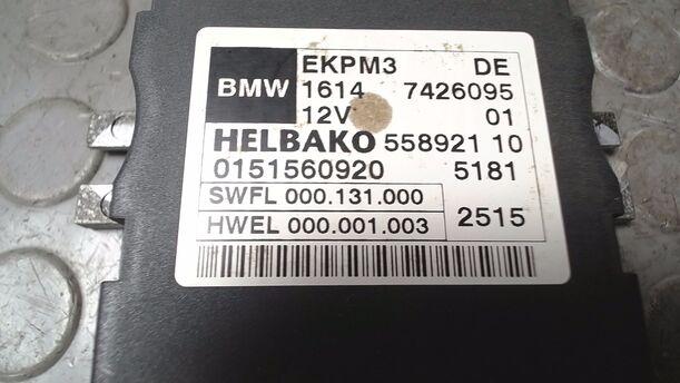 Foto: STEUERGERÄT KRAFTSTOFFPUMPE eines BMW 525d Touring Aut. GTI