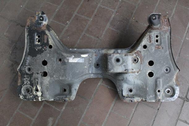 Foto: VORDERACHSE / ACHSTRÄGER VORN ( Z13DTJ / Z13DTH ) eines Opel Corsa 1.3 CDTI GTI