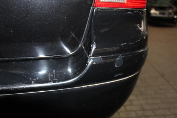 Foto: STOSSFÄNGER / STOßSTANGE HINTEN eines VW Golf Variant 1.9 TDI GTI