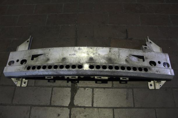 Foto: VERSTÄRKUNG VORN ( R50 ) eines Mini (BMW) Mini One GTI