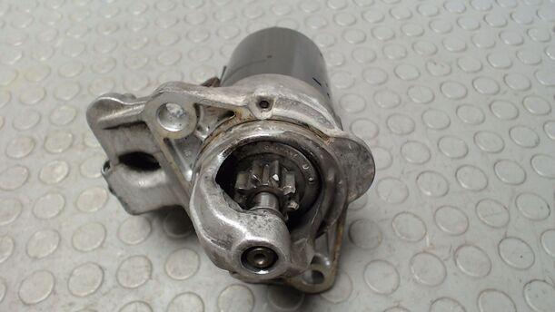 Foto: ANLASSER / STARTER  BOSCH eines Mini (BMW) Mini One GTI