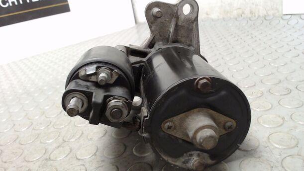 Foto: ANLASSER / STARTER  BOSCH eines Mini (BMW) Mini One GTI