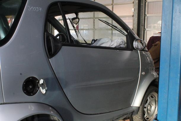 Foto: TÜR RECHTS eines Smart smart & pulse GTI