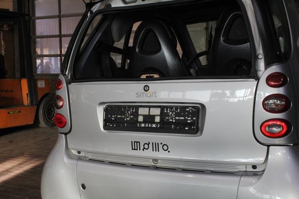 Foto: HECKKLAPPE/ HECKDECKEL UNTEN eines Smart smart & pulse GTI