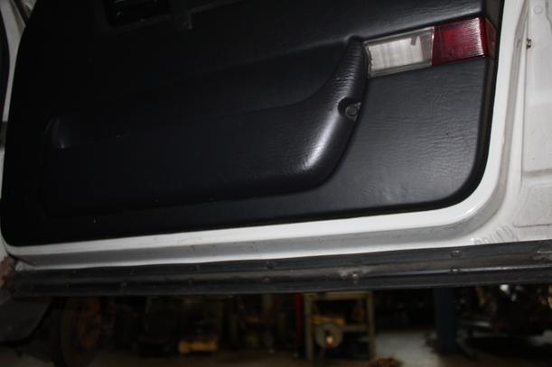 Foto: TÜR VORN RECHTS eines Saab 9000 2.3i GTI