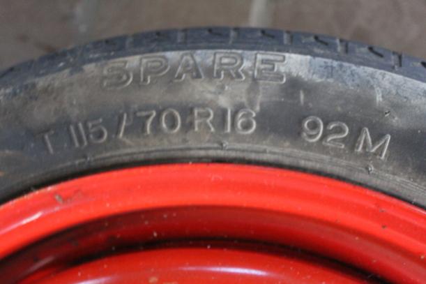 Foto: NOTRAD 115/70 R16 eines Saab 9000 2.3i GTI