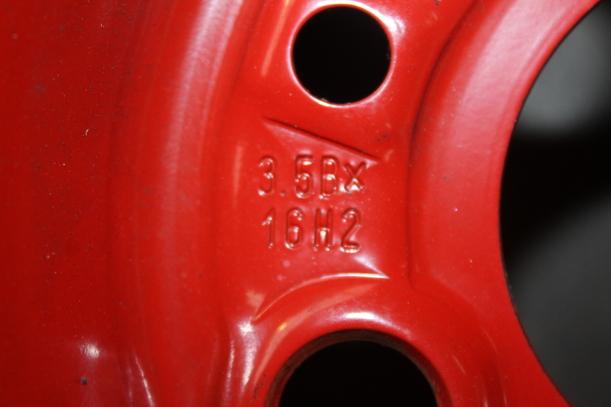 Foto: NOTRAD 115/70 R16 eines Saab 9000 2.3i GTI