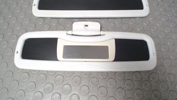 Foto: SONNENBLENDEN eines Smart smart & pulse GTI