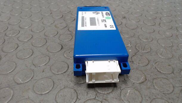 Foto: BLUETOOTHSTEUERGERÄT eines Fiat Panda 1.4 GTI