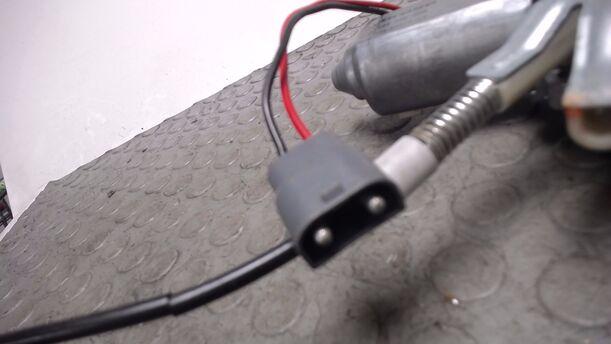 Foto: FENSTERHEBER HINTEN LINKS eines Saab 9000 2.3i GTI