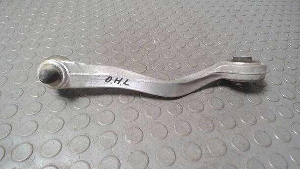Foto: QUERLENKER OBEN HINTEN LINKS eines Audi A4 Avant 2.0 GTI
