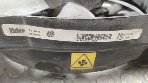 Foto: ELEKTROLÜFTER eines Fiat Panda 1.4 GTI