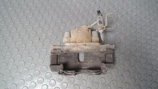 Foto: BREMSSATTEL VORN LINKS eines Audi A4 Avant 2.0 GTI