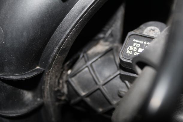 Foto: MOTOR ( 4A90 ) eines Mitsubishi Colt 1.3 GTI