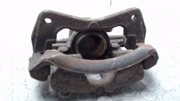 Foto: BREMSSATTEL VORN RECHTS eines Mitsubishi Colt 1.3