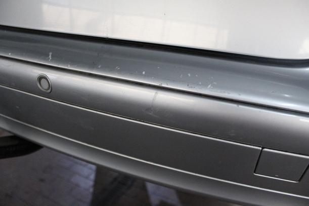 Foto: STOSSFÄNGER / STOßSTANGE HINTEN eines Mercedes-Benz C 180 T Kompressor