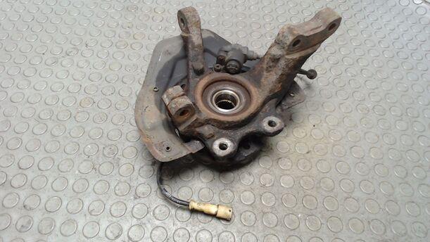 Foto: ACHSSCHENKEL VORN LINKS (5-LOCH) eines Opel Vectra 1.6