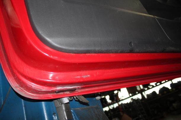 Foto: TÜR VORN LINKS eines VW Fox 1.2