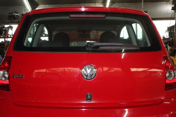 Foto: HECKKLAPPE / HECKDECKEL eines VW Fox 1.2