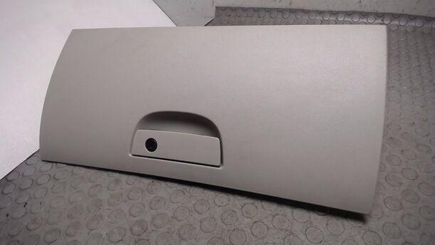 Foto: HANDSCHUHFACH eines Chrysler 300C 3.0 CRD DPF Automatik