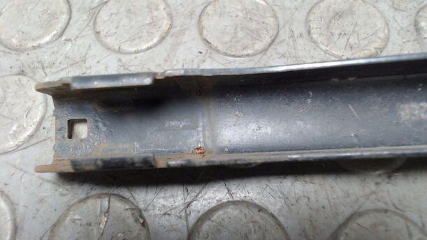 Foto: SCHEIBENWISCHERARM HINTEN eines VW Fox 1.2