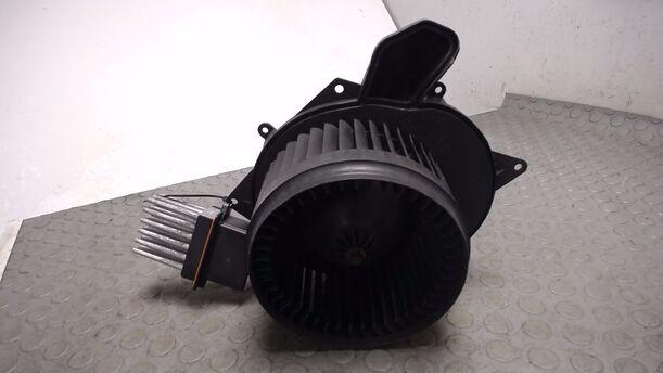 Foto: HEIZUNGSGEBLÄSE eines Chrysler 300C 3.0 CRD DPF Automatik Highline
