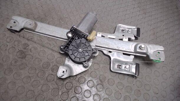 Foto: FENSTERHEBER HINTEN LINKS eines Chrysler 300C 3.0 CRD DPF Automatik Highline