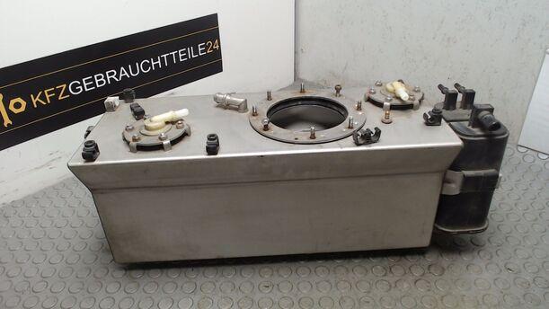 Foto: KRAFTSTOFFTANK / ZUSATZTANK BENZIN eines VW Touran 2.0 EcoFuel Highline