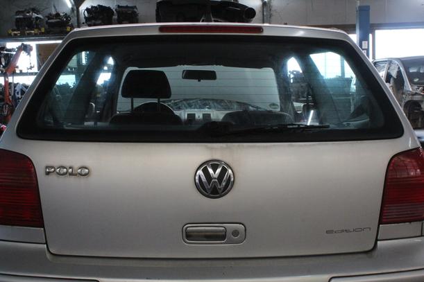Foto: HECKKLAPPE/ HECKDECKEL ( 6N2 ) eines VW Polo Highline