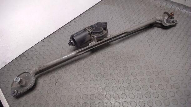 Foto: SCHEIBENWISCHERMOTOR VORN eines Chrysler 300C 3.0 CRD DPF Automatik Highline